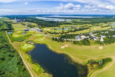 Elegantne golfipuhkus, üks öö